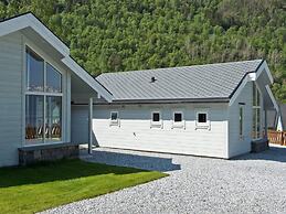 Holiday Home in Kinsarvik by the sea