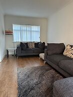 Manchester Retreat With 3 Bedrooms