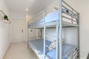 Pretty Apartment With Balcony