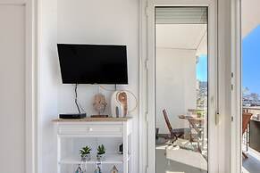 Pretty Apartment With Balcony