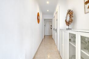 Pretty Apartment With Balcony