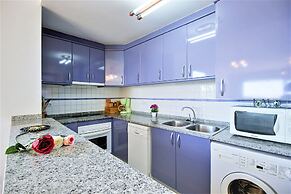 Apartment With Scenic View