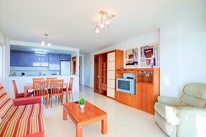 Apartment With Scenic View