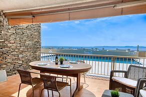 3-bedroom Apartment in Roses