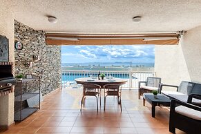 3-bedroom Apartment in Roses