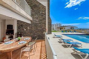 3-bedroom Apartment in Roses