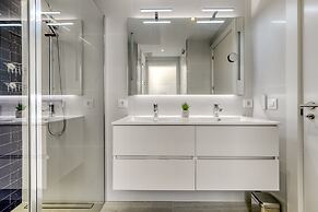 Apartment in Roses Near Rock Beach