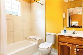 Chalk Sound Beach Residences