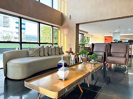 STAY Vivence Suites