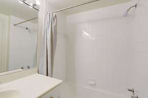 Fantastic 2BR Condo with Gym