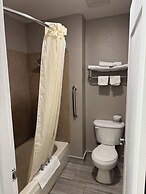 Studio 6 Suites Vancouver, Wa - Waterfront