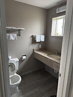 Studio 6 Suites Vancouver, Wa - Waterfront