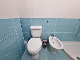 Teo's Deluxe Studios