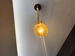 Teo's Deluxe Studios