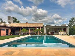 Luxuosa casa Térrea em Itu