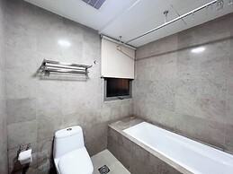 Bintang Fairlane by Manhattan Group