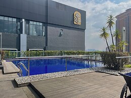 Bintang Fairlane by Manhattan Group