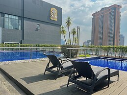 Bintang Fairlane by Manhattan Group