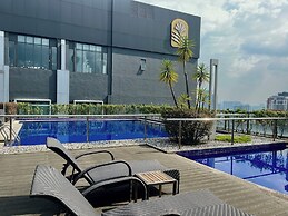 Bintang Fairlane by Manhattan Group