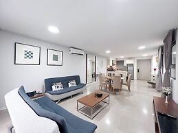 Bintang Fairlane by Manhattan Group