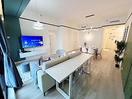 Berjaya Times Square by Manhattan Group