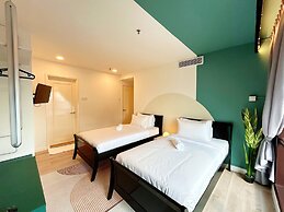 Berjaya Times Square by Manhattan Group