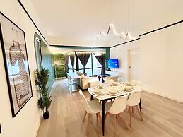 Berjaya Times Square by Manhattan Group