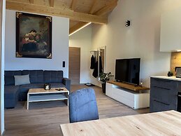 Apartment in Kaunerberg Near Lake