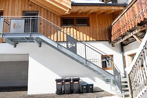 Apartment in Kaunerberg Near Lake