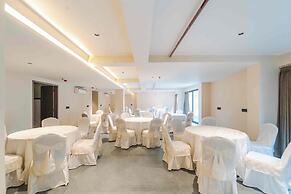 Vilmaris Luxury Hotel in Calangute