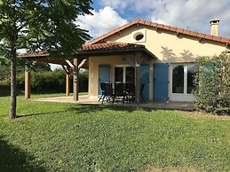 Spacious Villa With Garden and Pool