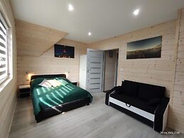 Comfortable Holiday Homes, Swimming Pool, Rewal