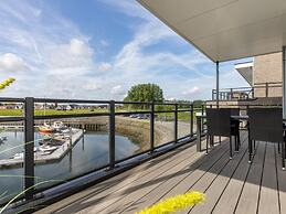 Lush Apartment With Water Views