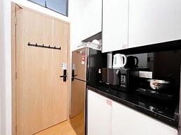 The Luxe by Manhattan Group