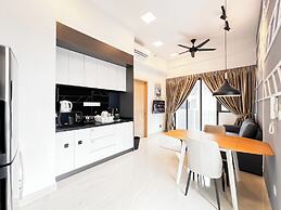 The Luxe by Manhattan Group