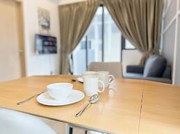 The Luxe by Manhattan Group