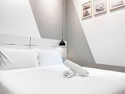 The Luxe by Manhattan Group