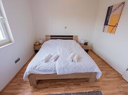 Charming Three Bedroom House Turanj