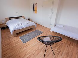 Charming Three Bedroom House Turanj