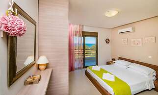 Villa Blue Wave Tria