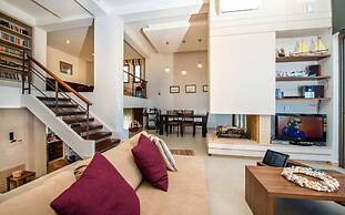 Villa Blue Wave Tria