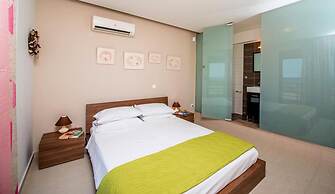 Villa Blue Wave Tria