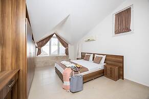 Four Seasons Villa in Oludeniz