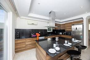 Four Seasons Villa in Oludeniz