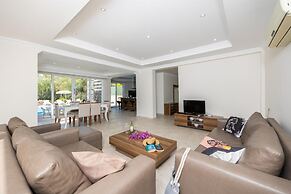 Four Seasons Villa in Oludeniz