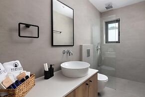 Villa 12 Chado in Kolympia