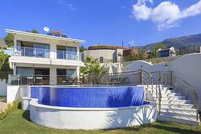Residence Villa U in Oludeniz