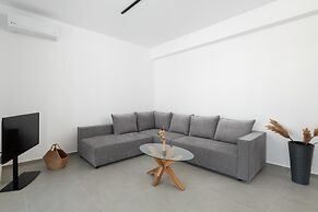 Villa 11 Satori in Kolympia