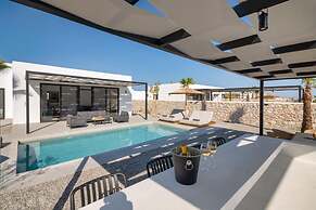 Villa 10 Hozan in Kolympia