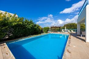 Villa Apollonas in Peyia